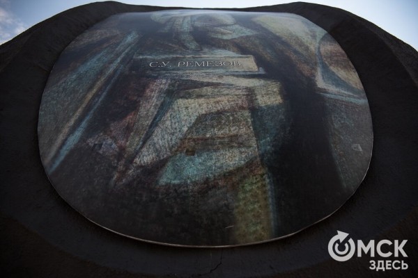 Шар "Держава" в центре Омска обретёт вес Шар "Держава" в центре Омска обретёт вес