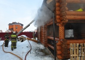 В Омске сауну на Никифорова тушили 22 пожарных 