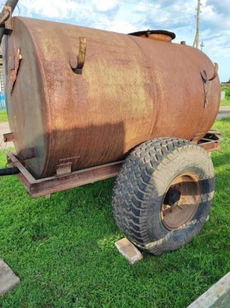 Авария в Тарском районе оставила стариков деревни Сеитово без водопровода Авария в Тарском районе оставила стариков деревни Сеитово без водопровода