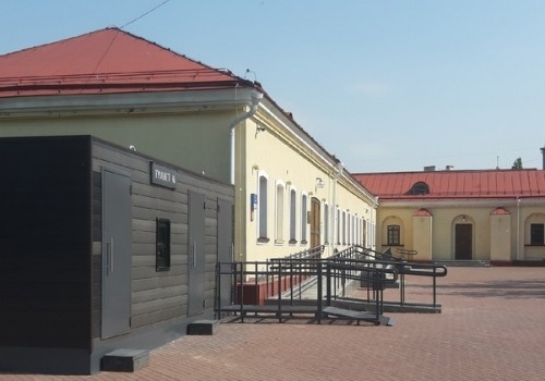 В «Омской крепости» появился общественный туалет — это назвали «событием»