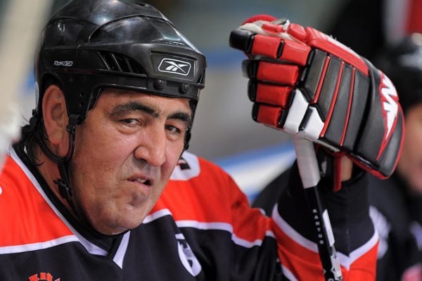 Коля-гол: от секции в Нефтяниках до высшей лиги отечественного хоккея