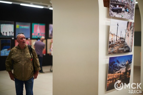 Время городских смыслов: зачем Егор Летов стал сфинксом, а Омская птица - ретроигрой