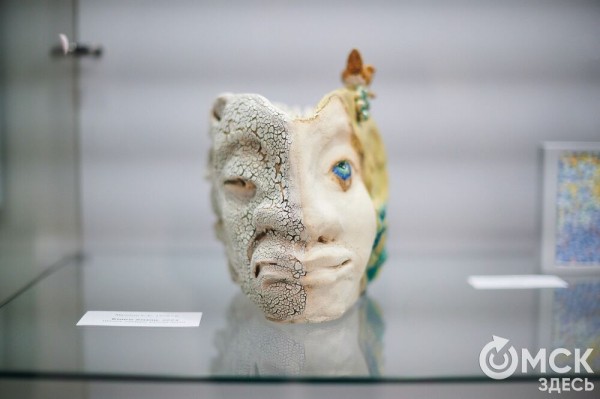 Время городских смыслов: зачем Егор Летов стал сфинксом, а Омская птица - ретроигрой