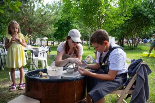 Театр, пленэр, концерт и мода: «Любинский. АРТ» в Омске собрал 40 тыс. человек Театр, пленэр, концерт и мода: «Любинский. АРТ» в Омске собрал 40 тыс. человек