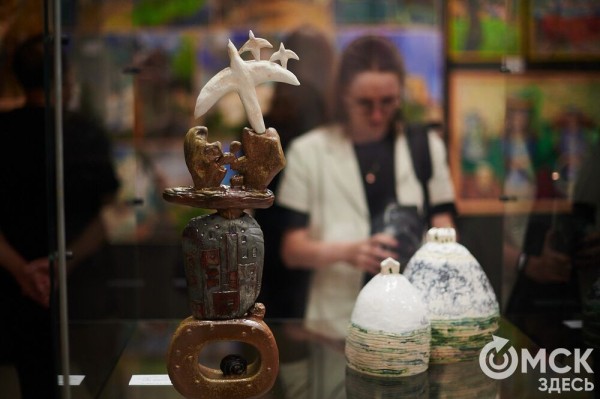 Время городских смыслов: зачем Егор Летов стал сфинксом, а Омская птица - ретроигрой