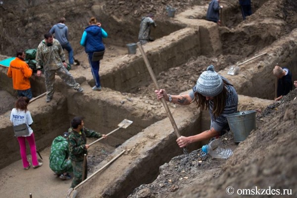 Много будешь копать - скоро состаришься. Повзрослеет ли Омск по примеру Казани?