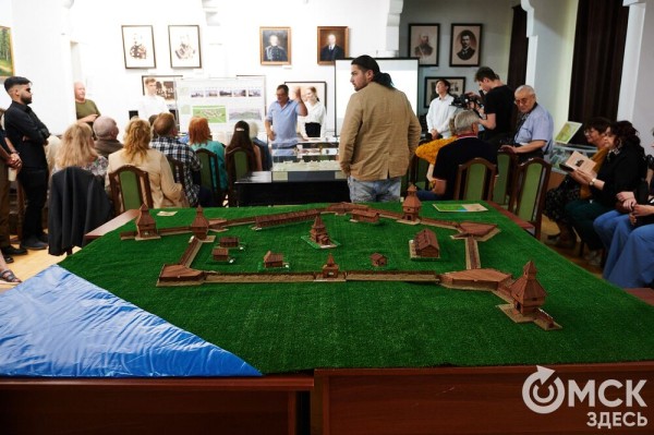 Палочки от сладкой ваты и погружение в 18 век. Как воссоздать первую Омскую крепость