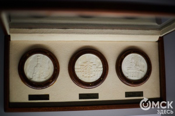 Время городских смыслов: зачем Егор Летов стал сфинксом, а Омская птица - ретроигрой