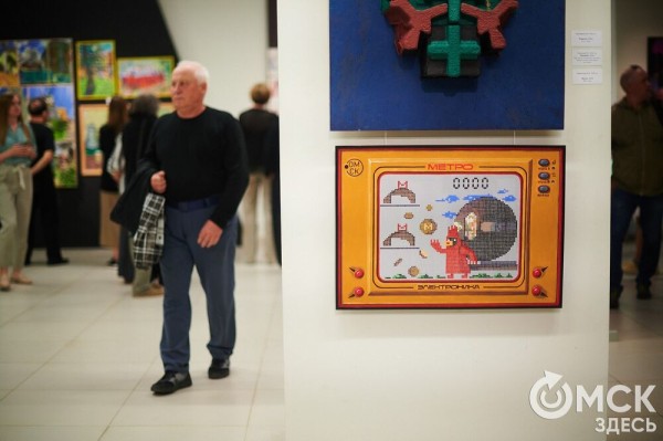 Время городских смыслов: зачем Егор Летов стал сфинксом, а Омская птица - ретроигрой