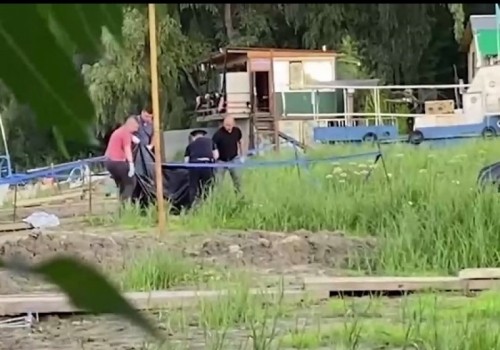 Пятнадцатилетнюю москвичку, утонувшую в Омске, могли убить? Пятнадцатилетнюю москвичку, утонувшую в Омске, могли убить?