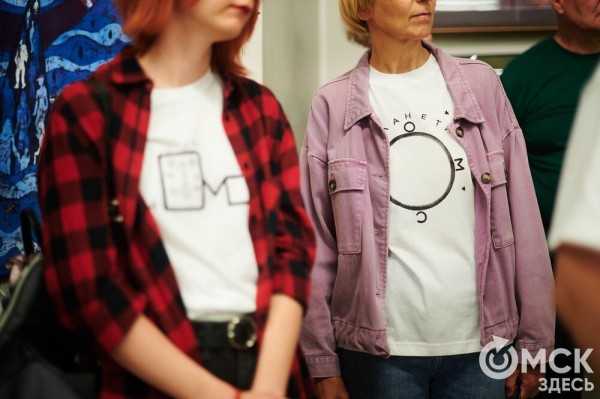 Время городских смыслов: зачем Егор Летов стал сфинксом, а Омская птица - ретроигрой