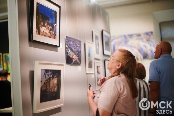 Время городских смыслов: зачем Егор Летов стал сфинксом, а Омская птица - ретроигрой