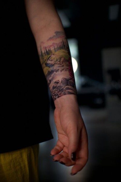 Можно ли набить читаемый QR-код на тело человека? Выясняем у тату-мастера