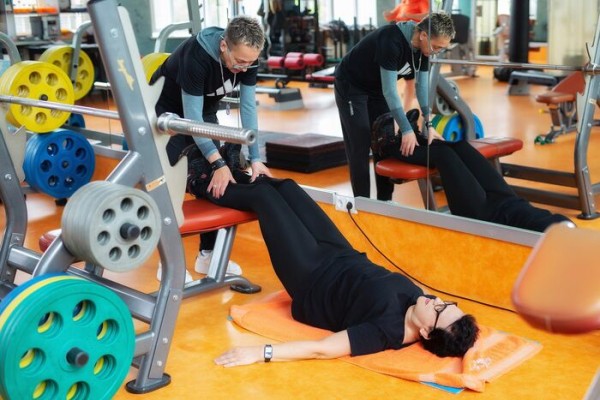 Приходится останавливать! Пациенты в ремиссии "прописались" в тренажёрном зале