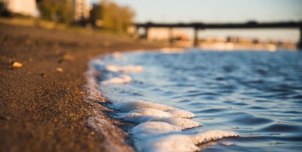Приятная прохлада: где в Омске прогуляться у воды