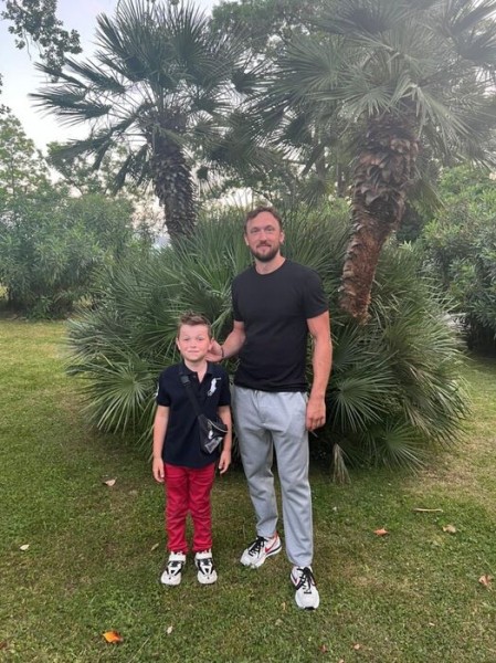 Ягр называл меня Орличек, а Сумманен говорил: "У Орла горячее сердце". Интервью с хоккеистом Евгением Орловым