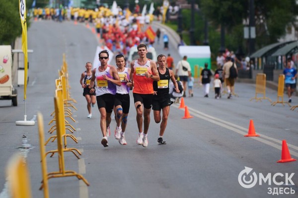 Победителями SIM-2024 стали бегуны из Кении и России