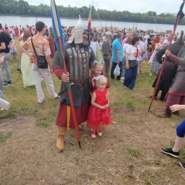 В День города состоялось масштабное открытие Военно-исторического фестиваля в Омской Крепости