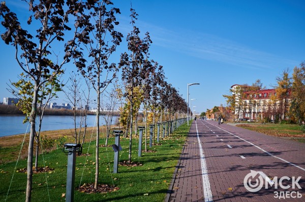 Приятная прохлада: где в Омске прогуляться у воды