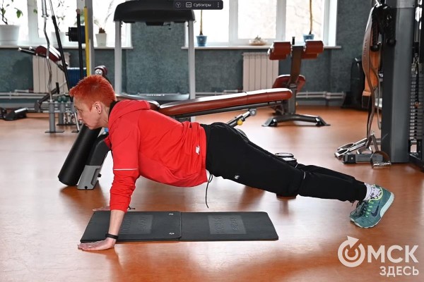 Приходится останавливать! Пациенты в ремиссии "прописались" в тренажёрном зале