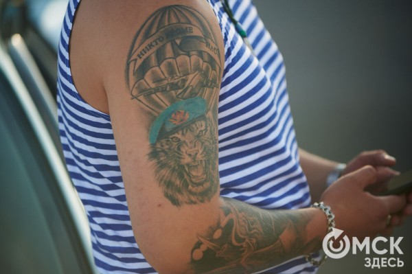 Большой фоторепортаж: как в Омске отметили День ВДВ