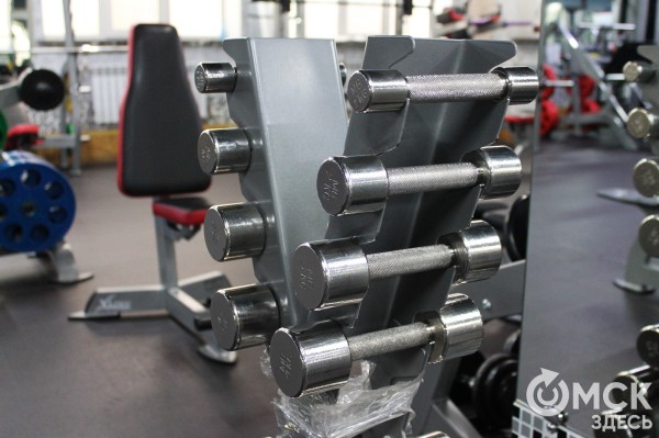 Приходится останавливать! Пациенты в ремиссии "прописались" в тренажёрном зале