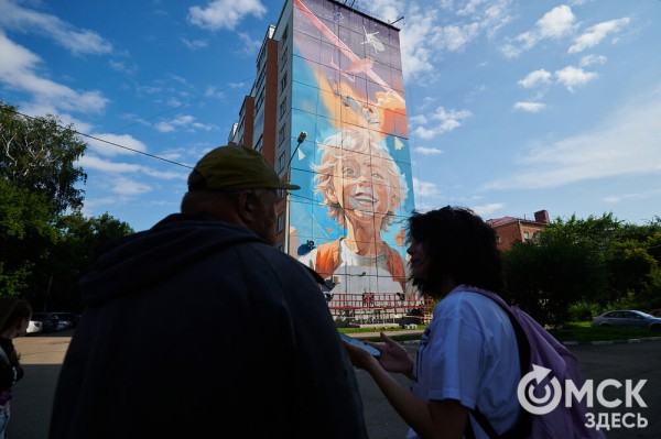 Космическое творчество международного масштаба. Рубрика "Уличное искусство" меняет формат