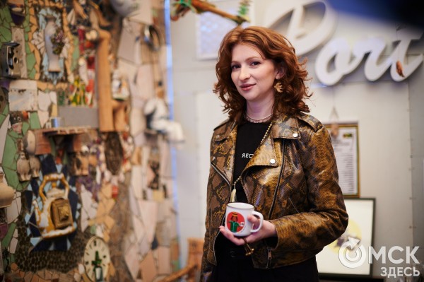 Цифровой мир глазами художника. Очки для Горгоны от Дамира Муратова к IT-фестивалю в Омске