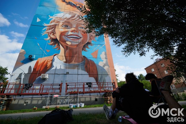 Космическое творчество международного масштаба. Рубрика "Уличное искусство" меняет формат