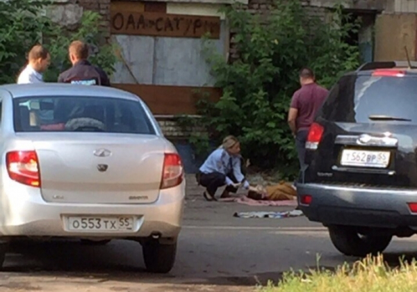 В Амурском поселке вместо снесенного кинотеатра «Сатурн» очередной забор? В Амурском поселке вместо снесенного кинотеатра «Сатурн» очередной забор?
