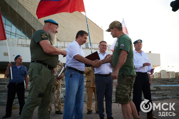 Большой фоторепортаж: как в Омске отметили День ВДВ