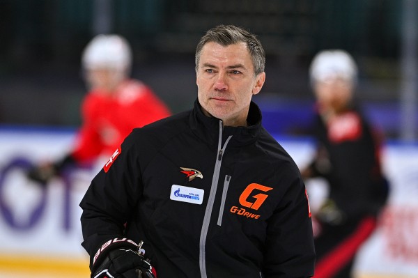 А пока на выходе пшик. Что происходит с "Авангардом"?