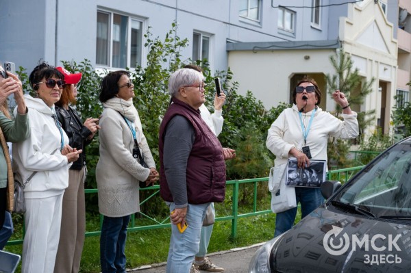 В Омске открыли галерею масштабных граффити под открытым небом