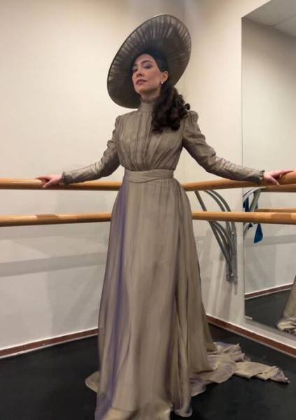 "Я часто плачу от красоты": Полина Шароварова о грани между восхищением и удивлением в реакции на театральное искусство