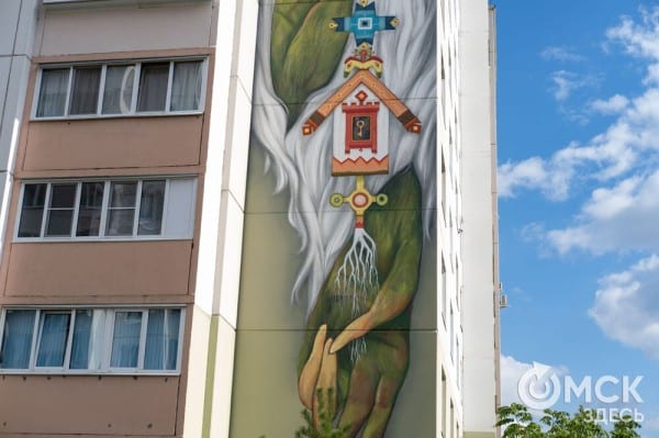 В Омске открыли галерею масштабных граффити под открытым небом