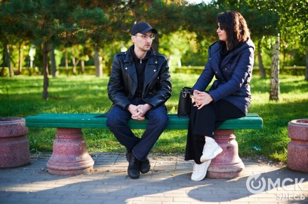 Кот с собачьим именем и споры о жизни. Как омские панки оказались надёжной опорой для отца Егора Летова