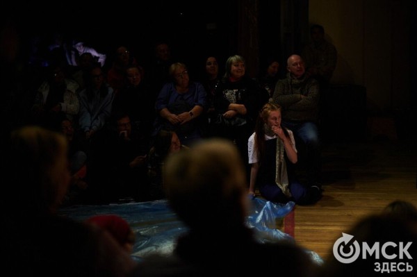 Одного маленького "хм" достаточно. О современном театре и любви к эпатажу в интервью с режиссёром московского театра