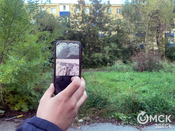 "Мы действуем скрытно и подписываемся анонимно". Кто и почему ухаживает за могилой Летова