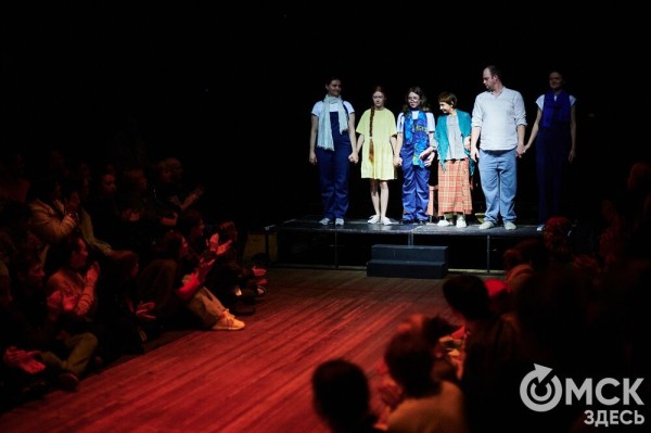 Одного маленького "хм" достаточно. О современном театре и любви к эпатажу в интервью с режиссёром московского театра