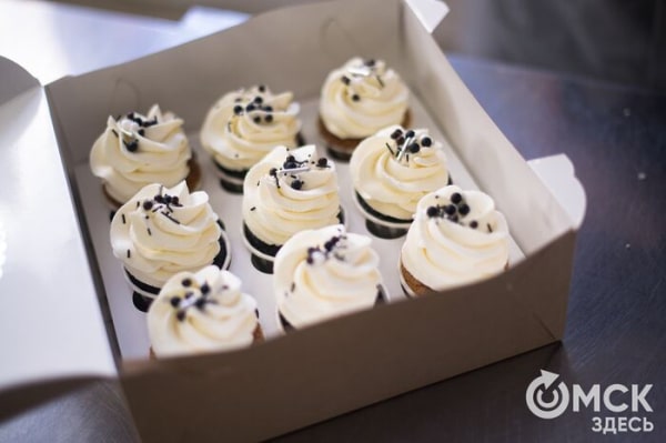 Быть сладкоежкой опасно? Как, спасаясь от осенней хандры, не угодить в больницу