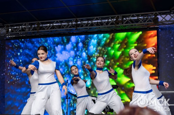 В Омске открыли галерею масштабных граффити под открытым небом