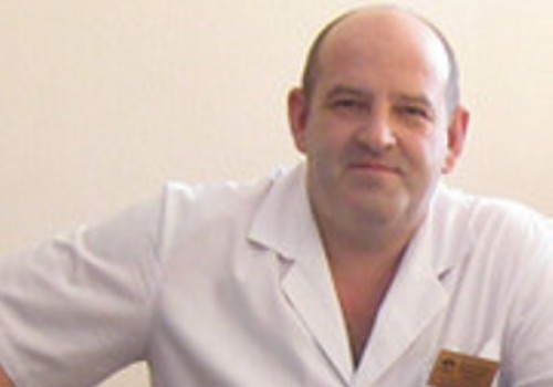 Главврач омской больницы им. Кабанова Малюк ушел в отставку