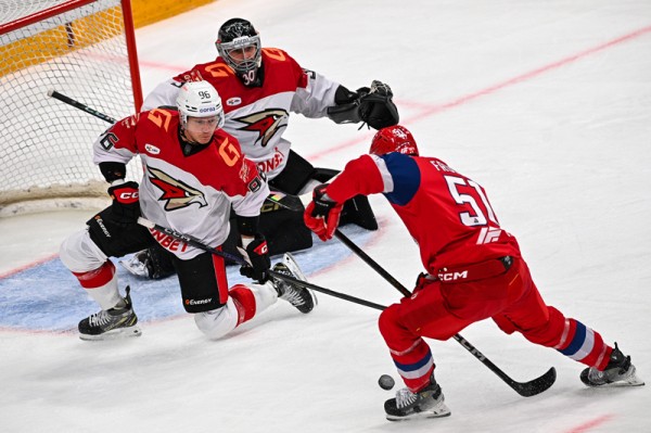 Безвыигрышная серия "Авангарда" достигла шести матчей