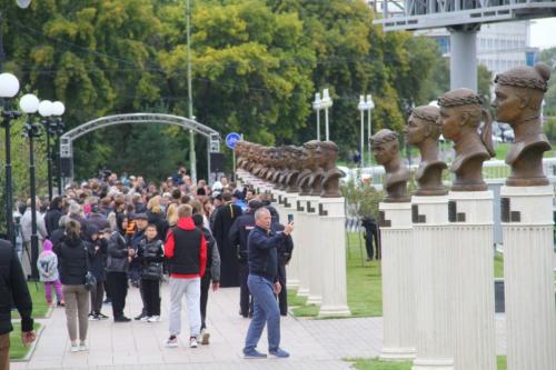 Хоценко и Шелест открыли вторую очередь Аллеи олимпийских чемпионов