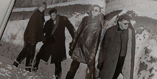 "Пока мы были вместе, всё было нашим". Олег Манагер о прошлом в "Гражданской обороне"