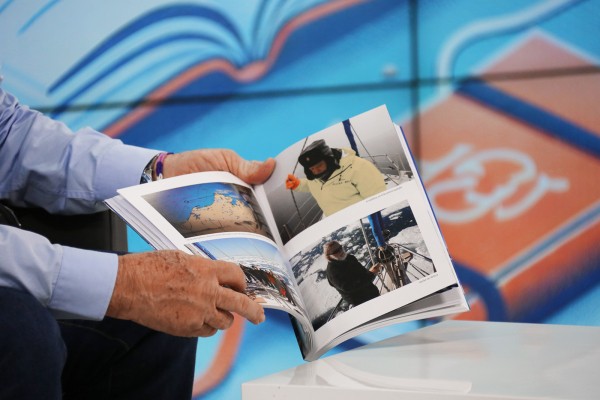 "Я пошёл посмотреть рыбок в море, и вся моя жизнь стала морем". Бразильский путешественник Алейшо Белов посетил Омск "Я пошёл посмотреть рыбок в море, и вся моя жизнь стала морем". Бразильский путешественник Алейшо Белов посетил Омск