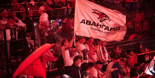 Победа не пахнет: "Автомобилист" разгромил "Авангард", играя от обороны Победа не пахнет: "Автомобилист" разгромил "Авангард", играя от обороны