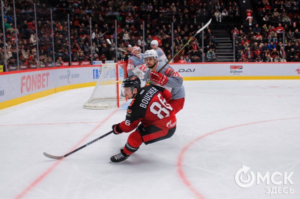 Идём шаг за шагом. С кем и без кого омский "Авангард" начнёт сезон