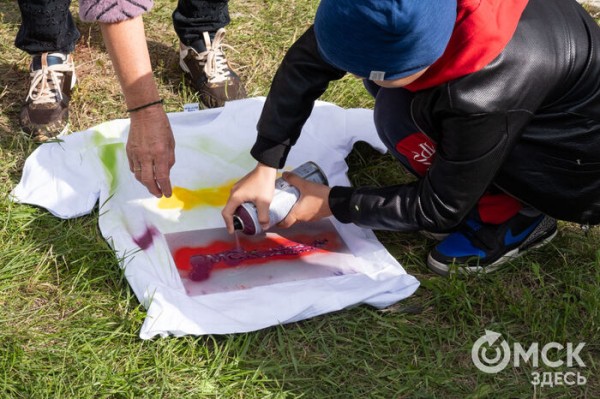 В Омске открыли галерею масштабных граффити под открытым небом
