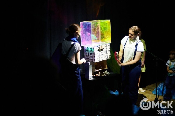 Одного маленького "хм" достаточно. О современном театре и любви к эпатажу в интервью с режиссёром московского театра